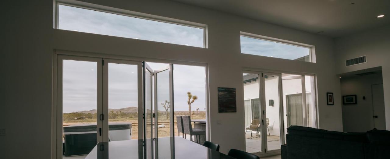 Coyote Tracks - A Modern Desert Experience Villa Joshua Tree Exterior foto
