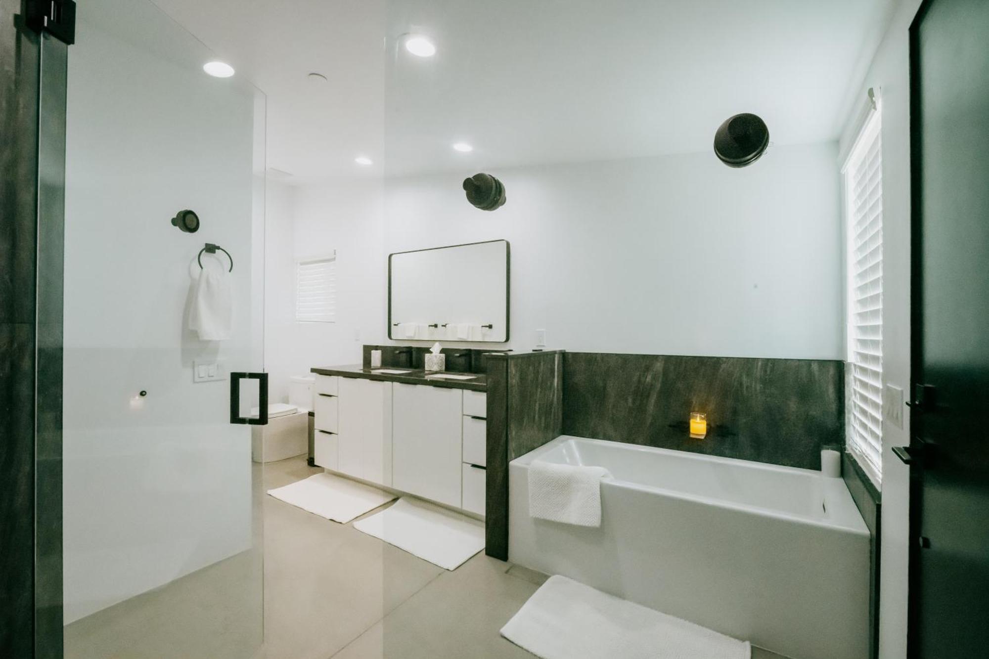 Coyote Tracks - A Modern Desert Experience Villa Joshua Tree Exterior foto